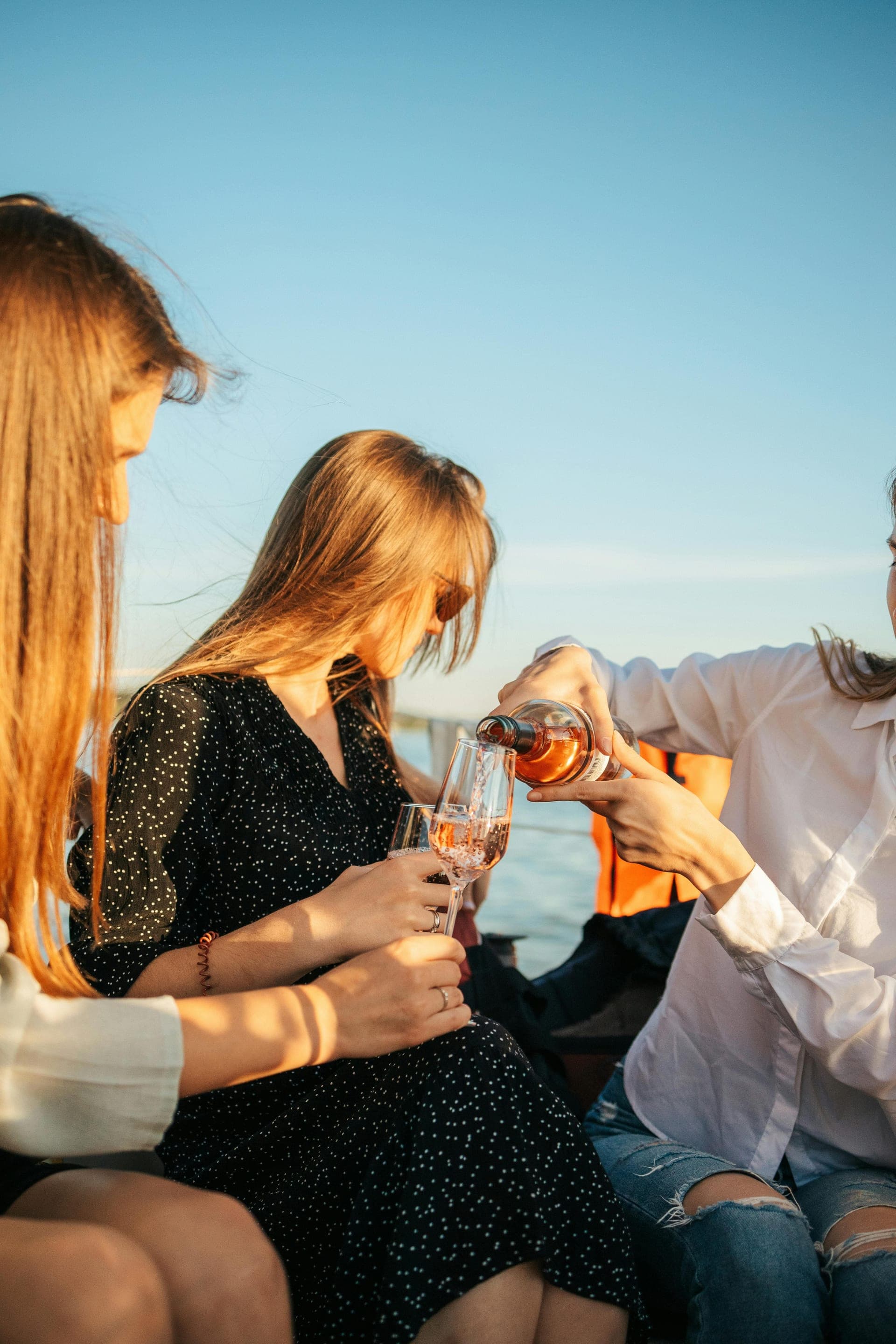 Aperitivo al tramonto nel quartiere Marina di Cagliari