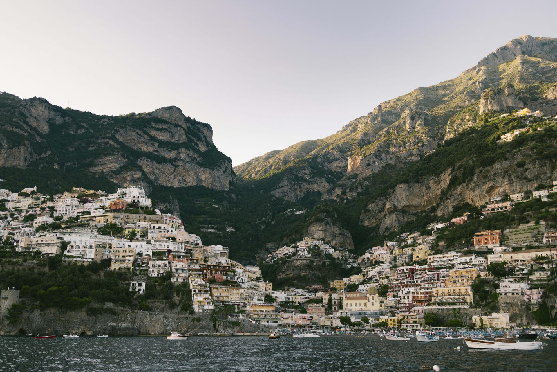 Polignano a Mare: crociera in motoscafo alle grotte con aperitivo