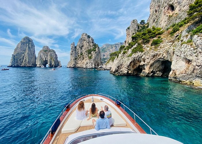 Capri: tour in barca con skipper dedicato