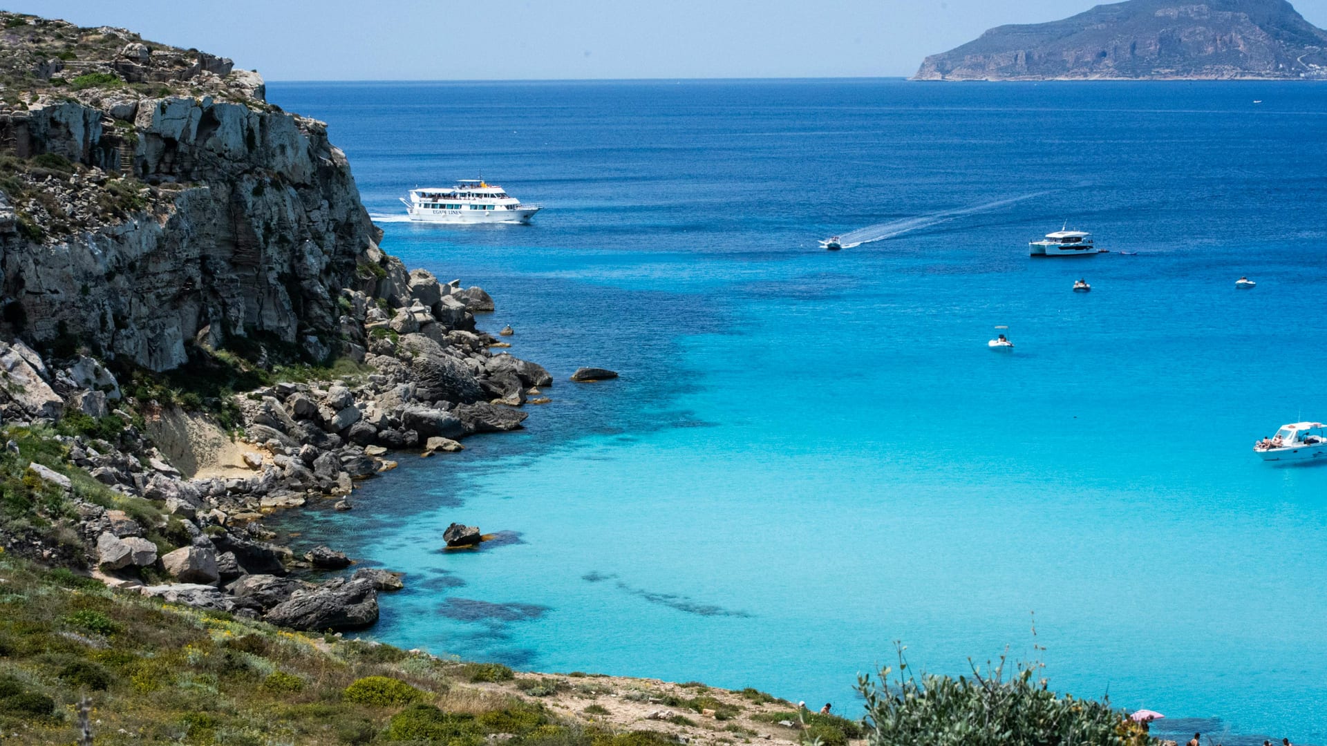 Tour con pranzo in barca alle Isole Egadi da Trapani: Favignana e Levanzo (2026)